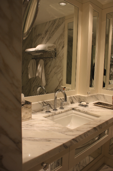 Master Vanity 2